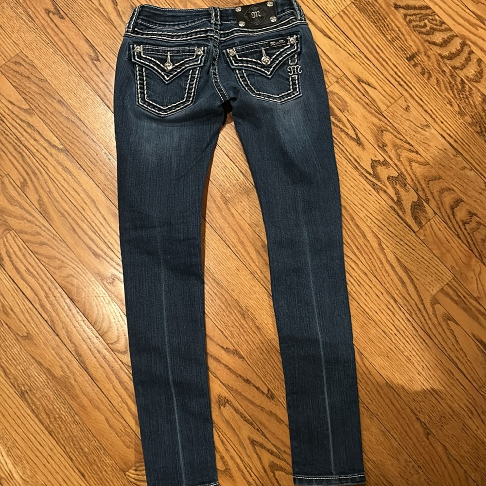 Miss Me Signature Skinny Jeans - Picture 6 of 7